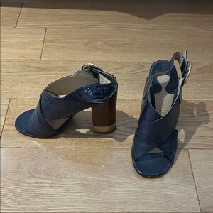 Chloe Navy and Brown Women's Heels